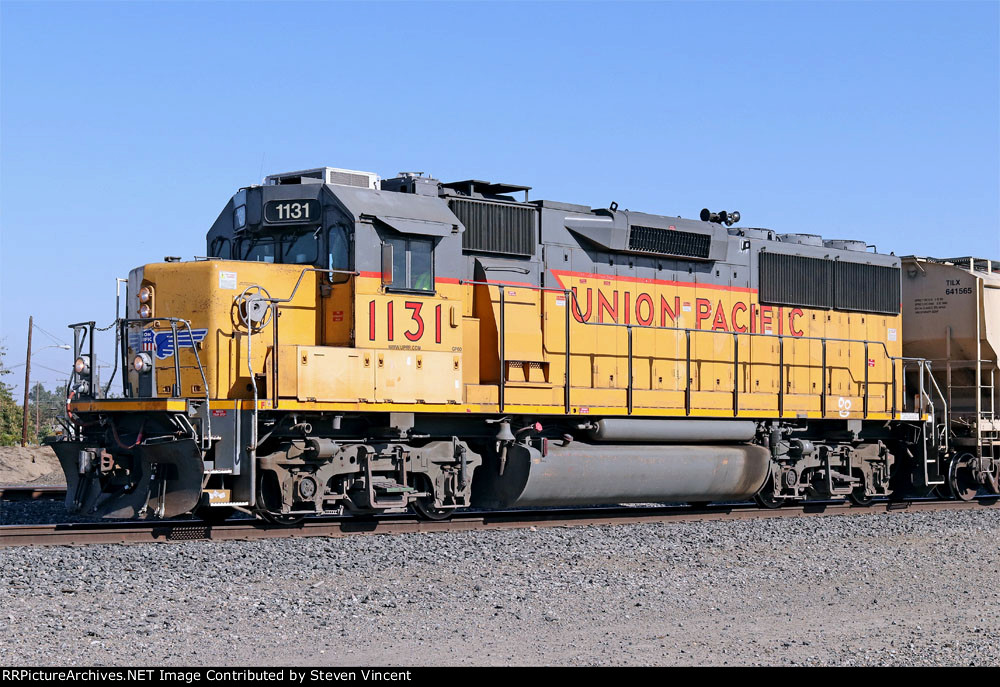 Union Pacific Tulare local w GP60 UP #1131